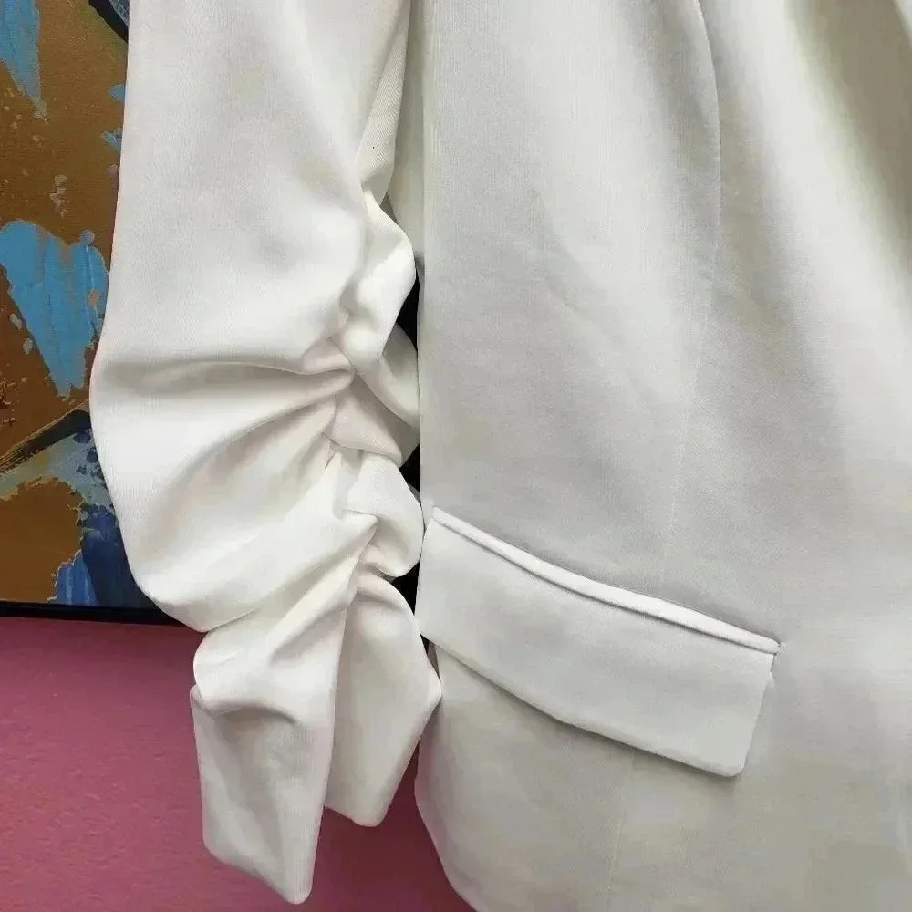 Countess White Jacket - Picture 3 of 7